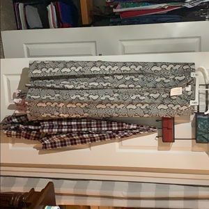 H&M Pants & Jumpsuits - NWT SNAKESKIN WIDE LEG PANTS H&M Pants & Jumpsuits - NWT SNAKESKIN WIDE LEG PANTS